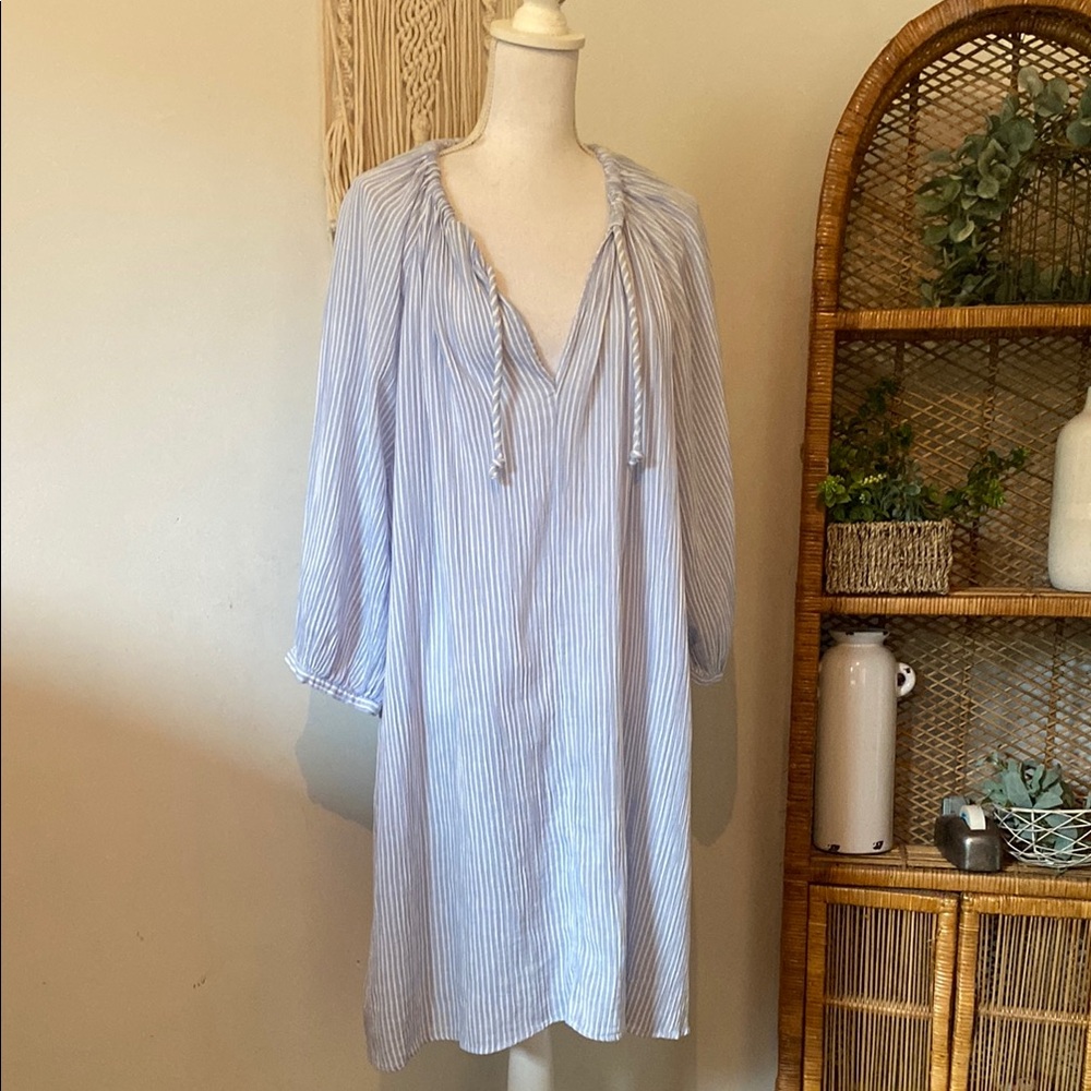 0095 H&M blue and white stripe swimsuit, cover-up size extra extra large XXL